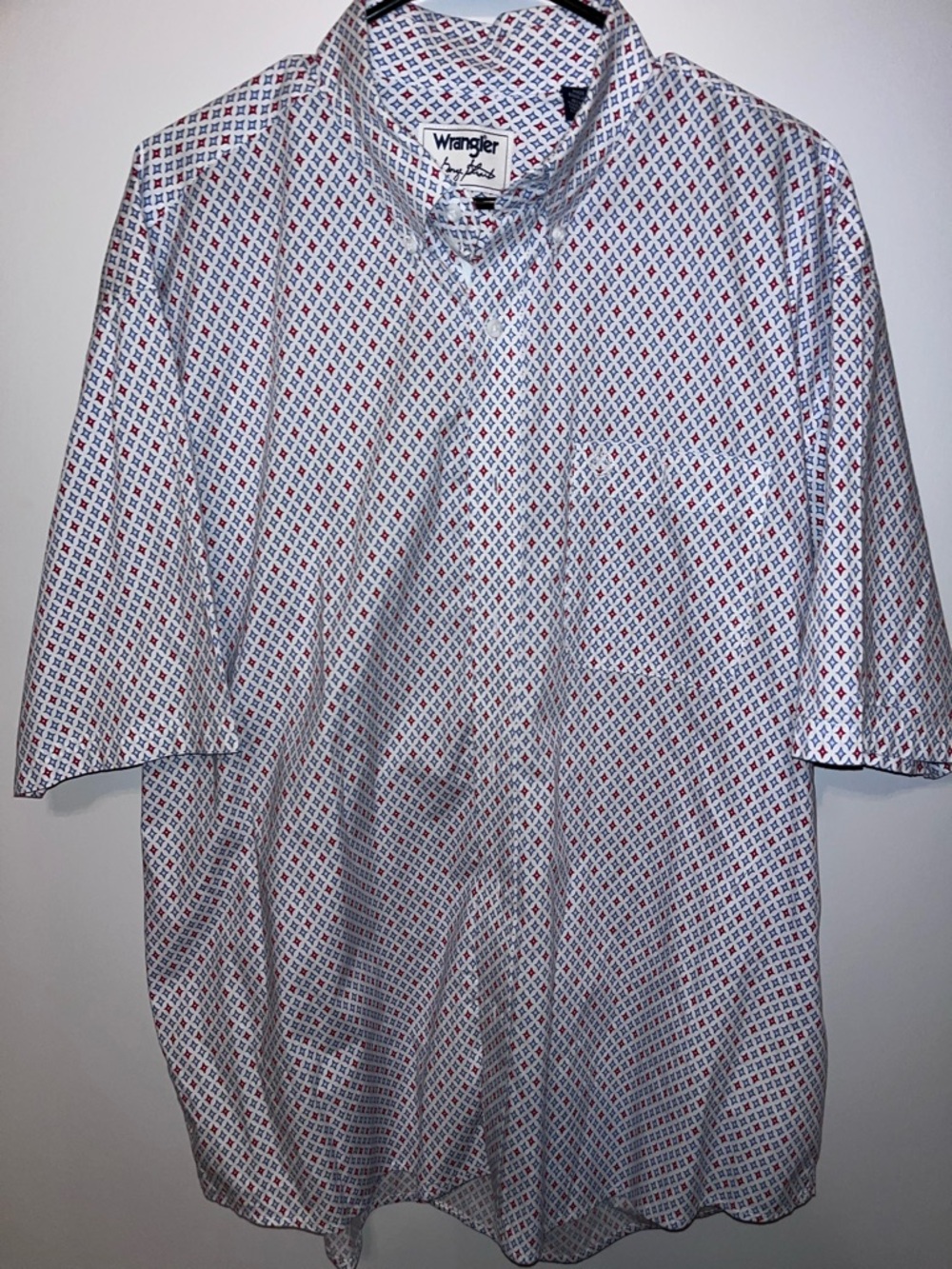 Wrangler George Strait Short-Sleeve White Geo Print Button-Up Shirt